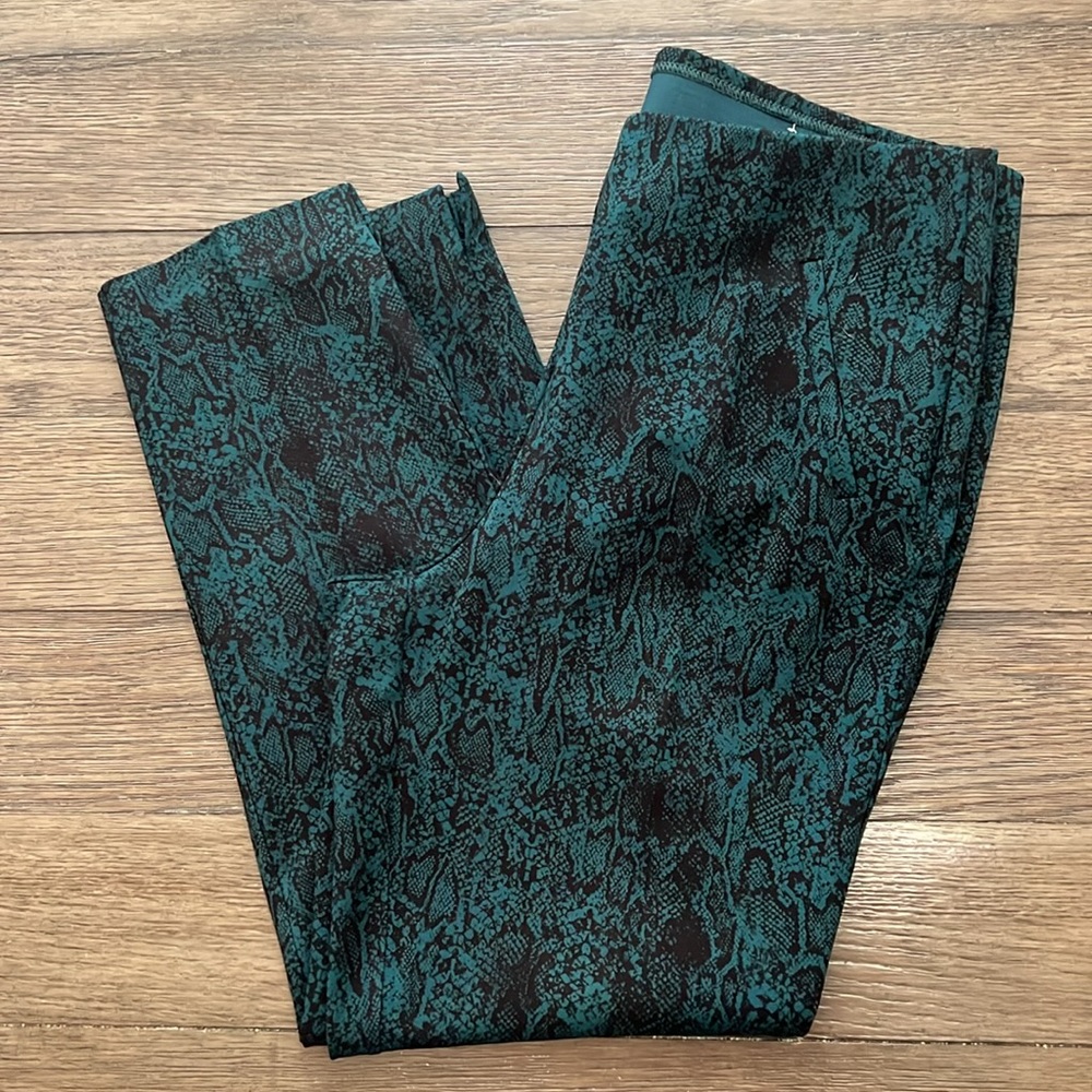 Chico’s 360 Juliet Ankle Pants Python Print - image 5